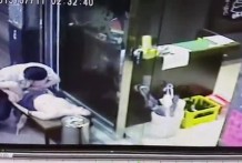 吃蝦然慾火直接嘿咻4