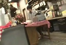 可愛い花屋の定員さんアヘアヘ・・・