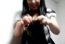 篠崎愛か__童顔巨乳ライブチャット爆乳丸出し