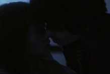 【お宝】人気女優 水崎綾女が濡れ場で乳首丸出しフルヌード！