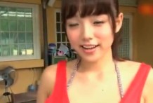 【お宝】超人気Gカップ巨乳アイドル 篠崎愛の乳首がポロ*！