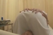 オペ前の剃毛で思わず勃起！ その11