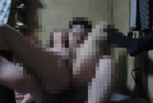 【個人撮影】彼女在家裡和男友做愛