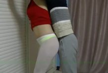 小姨穿着太性感搞卫生被性冲动的侄子搞