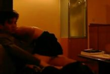 ソファーで絶頂