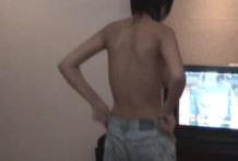 援交妹脫衣服後還真不賴